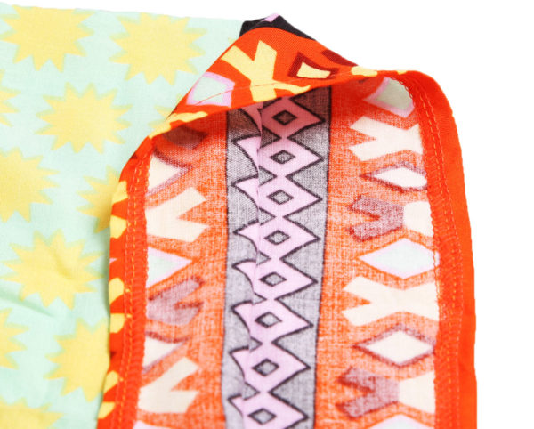"Hello Gorgeous" Beach Shawl - Image 3