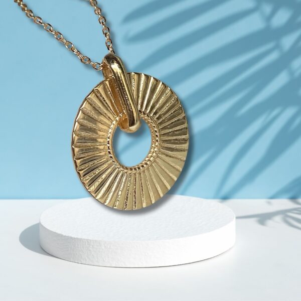 Artisan-Crafted 18K Gold Filled Necklace - Minimalist Geometric Design